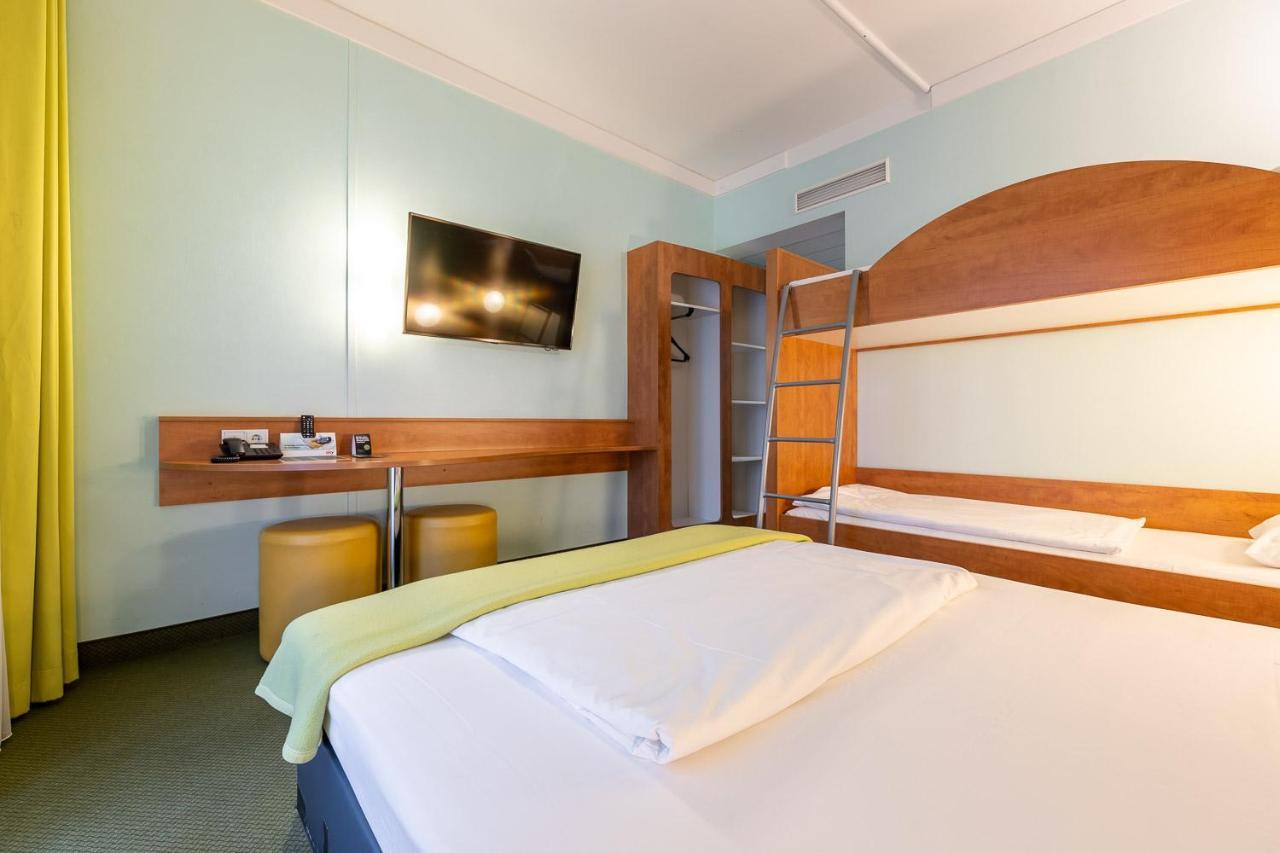 Hotel Fraenkische Schweiz-Pegnitz Buitenkant foto